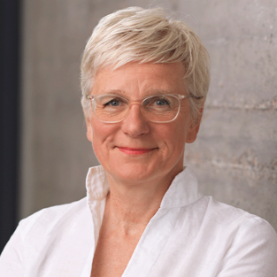 Martina Behrens